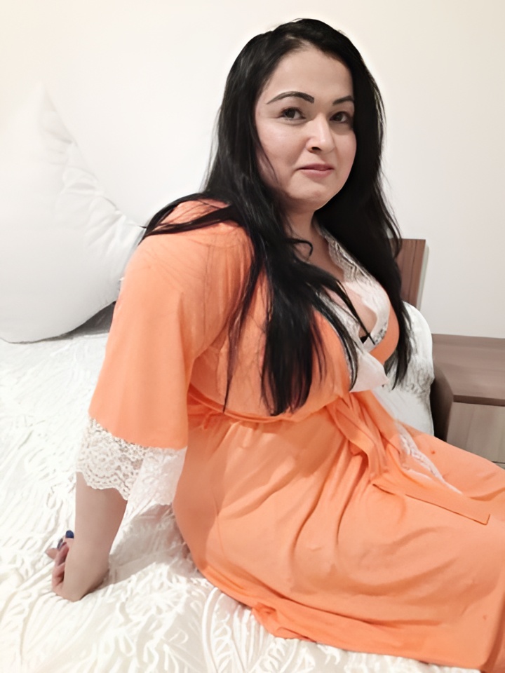 Лилия привлекательная девушка из Якутска цена от 3000 руб