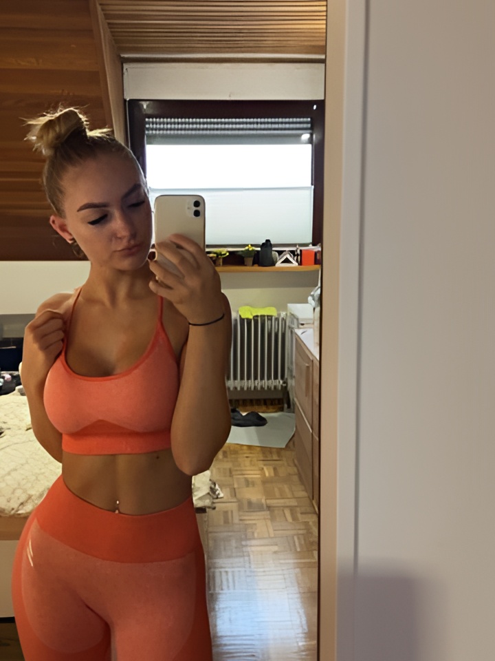 Индивидуалка Майя, доступна для личного знакомства от 3000 руб