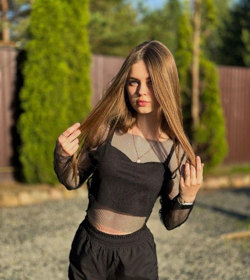 Светланка привлекательная девушка из Якутска цена от 10000 руб